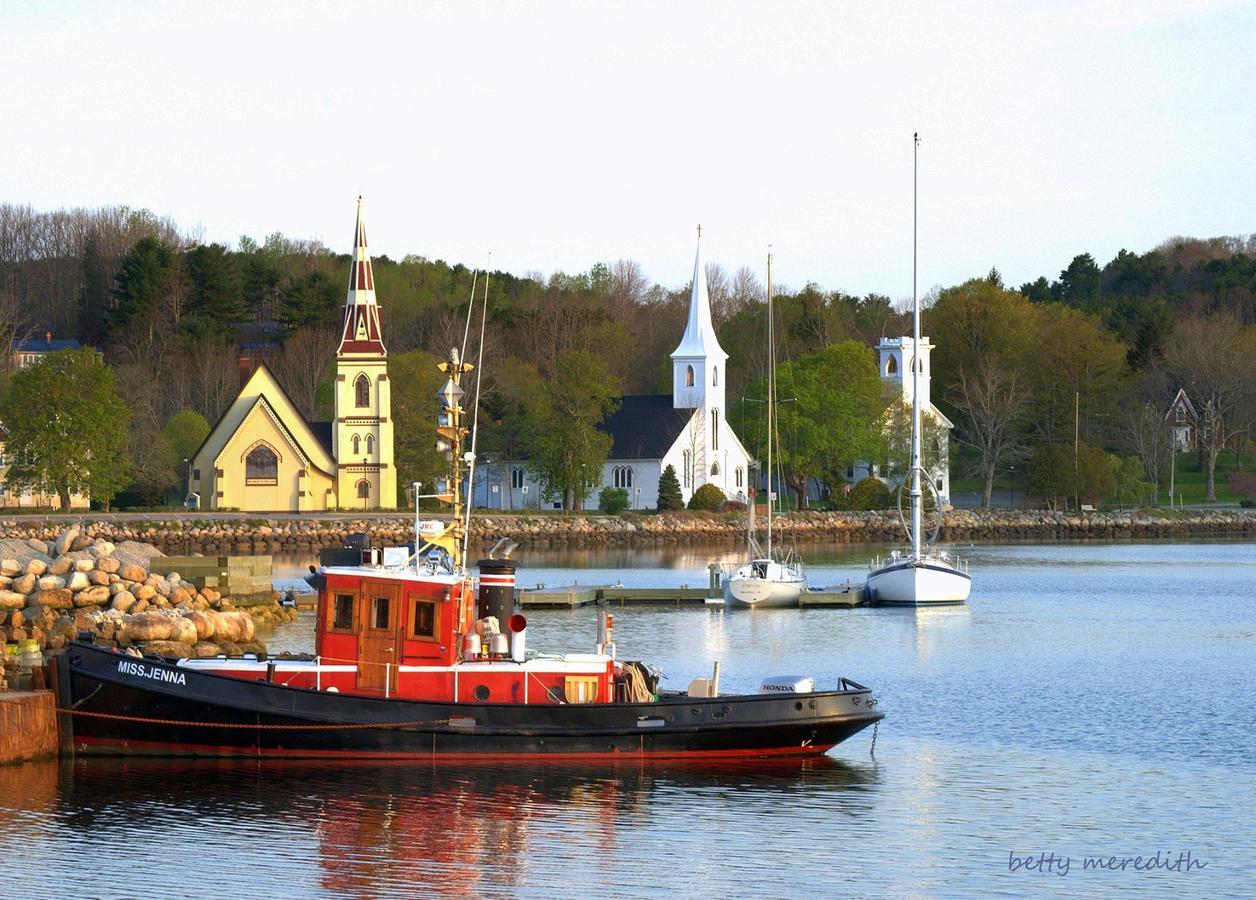 Mahone Bay Beach House Extérieur photo